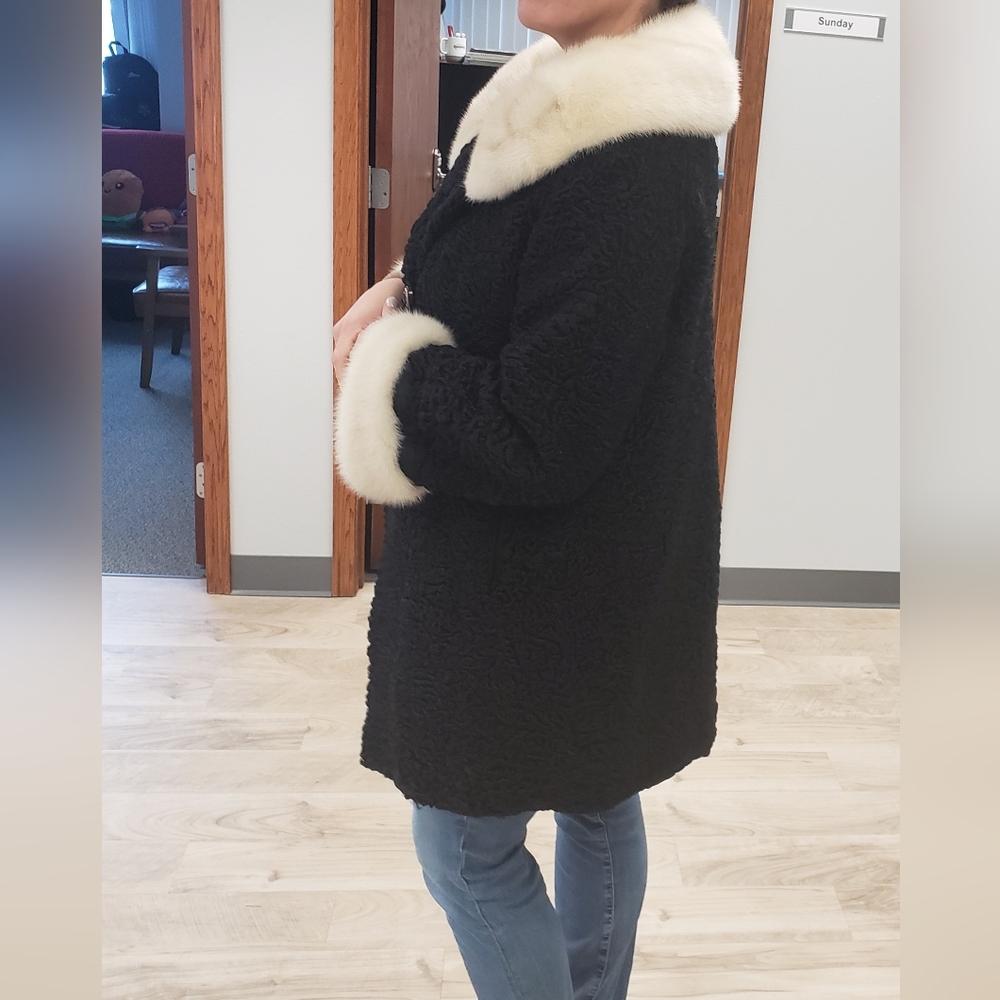 GUC Vintage Persian Lambswool XL